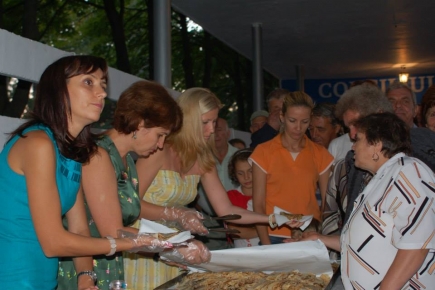 PFANNKUCHENFEST – AUGUST